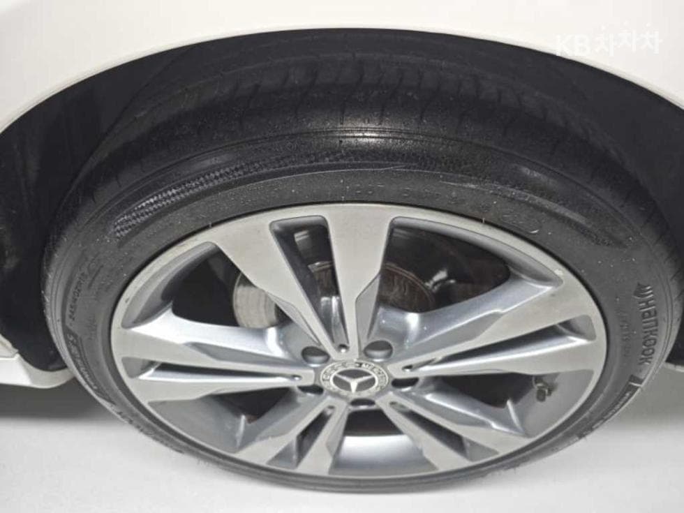 Mercedes-Benz The New (facelift) C-ClassC200 Avantgarde W205 - 17
