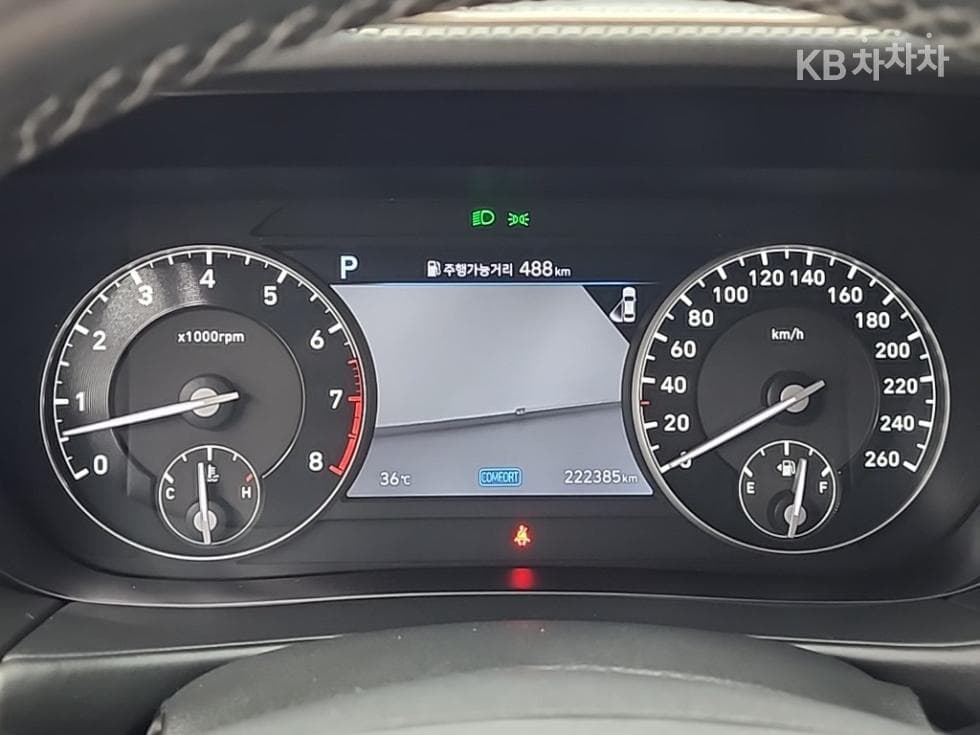 Genesis G905.0 GDi AWD Prestige - 6