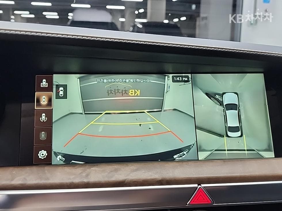 Genesis G905.0 GDi AWD Prestige - 17