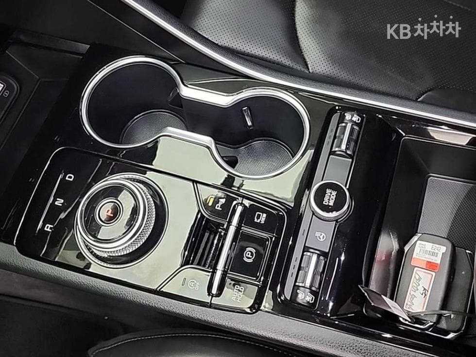 Kia K5 3rd Gen2.0 Gasoline Prestige - 8