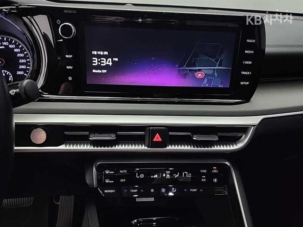 Kia K5 3rd Gen2.0 Gasoline Prestige - 10