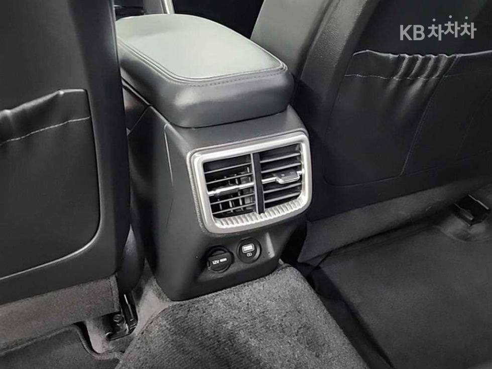 Kia K5 3rd Gen2.0 Gasoline Prestige - 13