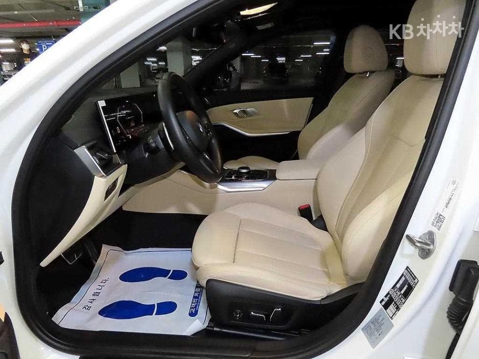 BMW 3 Серия (G20)320i M Sport - 6
