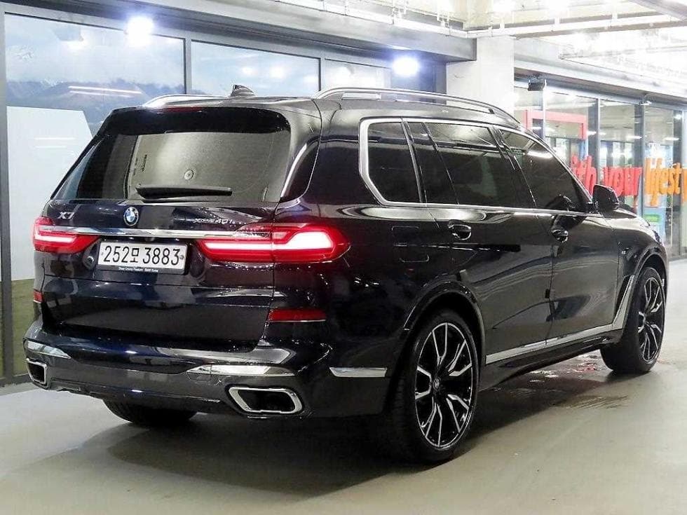 BMW X7(G07)xDrive 40i M Sport - 4