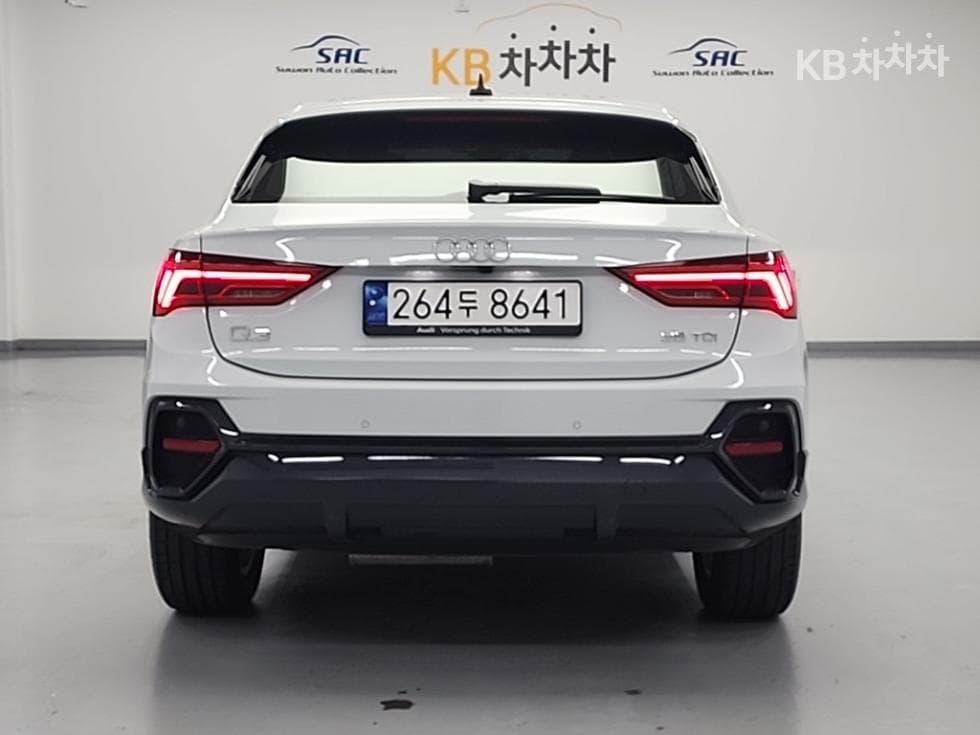 Audi The New Q3(F3)35 Turbo Diesel Injection Sportback Standard - 3