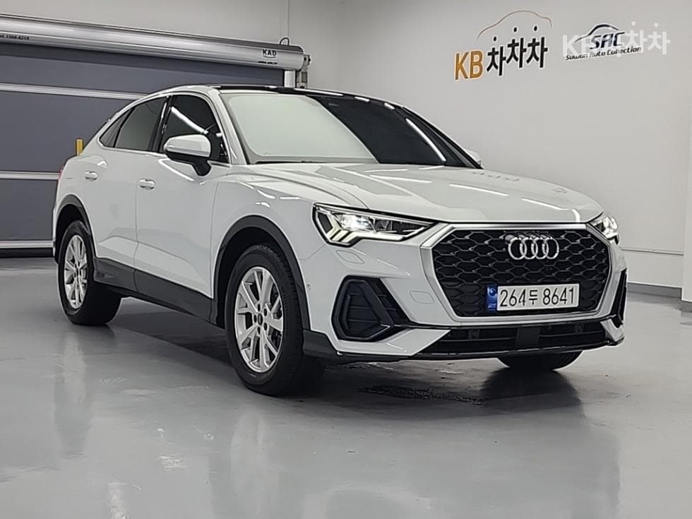 Audi The New Q3(F3)35 Turbo Diesel Injection Sportback Standard - 4