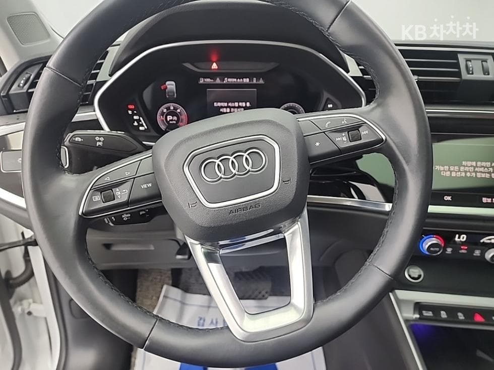 Audi The New Q3(F3)35 Turbo Diesel Injection Sportback Standard - 9