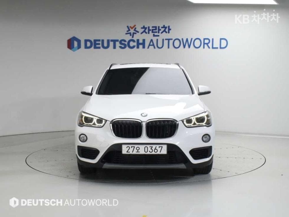 BMW X1 (F48)xDrive 20d Стандартен - 3