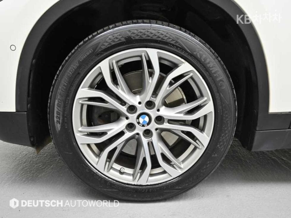 BMW X1 (F48)xDrive 20d Стандартен - 5