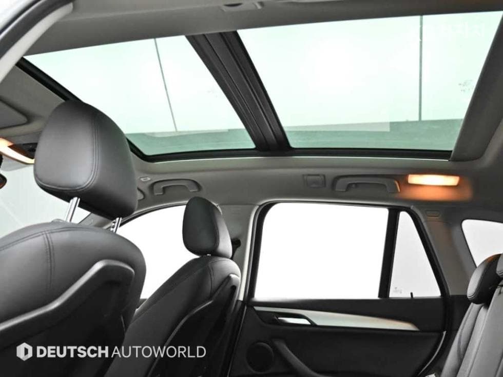 BMW X1 (F48)xDrive 20d Стандартен - 18