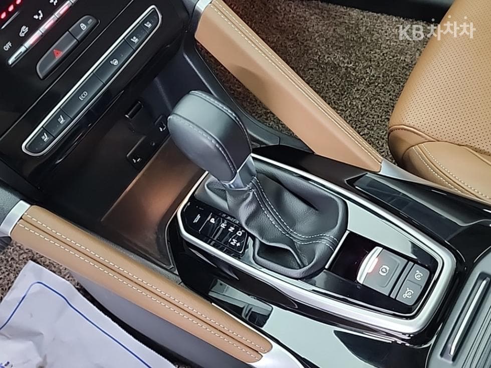 Рено Корея Нов QM62.0 GDe 2WD RE Signature - 8
