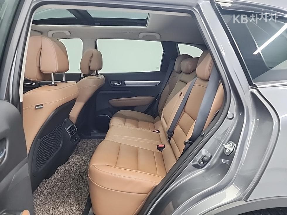 Рено Корея Нов QM62.0 GDe 2WD RE Signature - 12