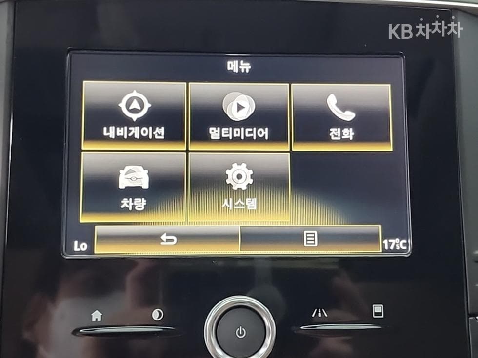 Рено Корея Нов QM62.0 GDe 2WD RE Signature - 16