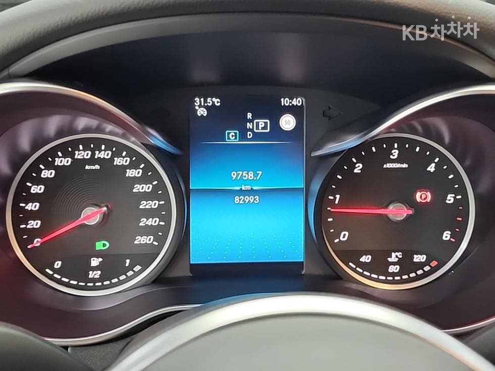 Mercedes-Benz The New (facelift) C-ClassC220 d 4Matic Avantgarde - 6