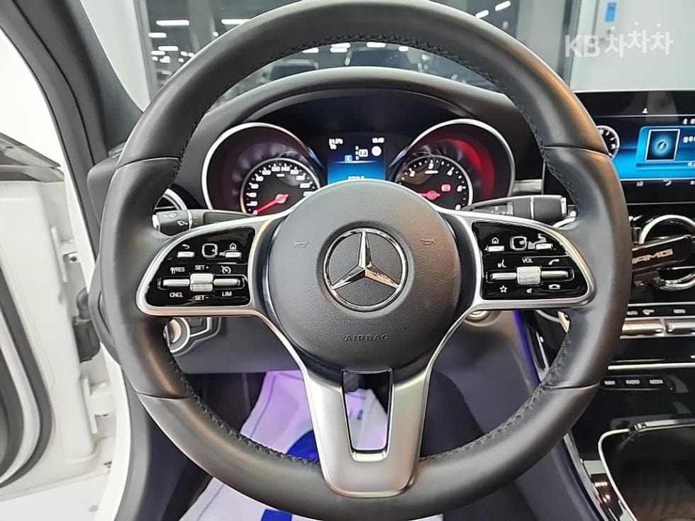 Mercedes-Benz The New (facelift) C-ClassC220 d 4Matic Avantgarde - 9