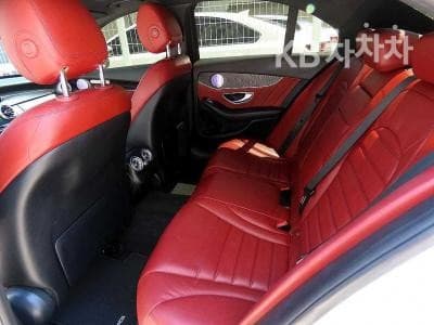 Mercedes-Benz The New (фейслифт) C-КласC200 4Matic Exclusive - 6