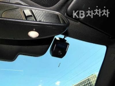 Mercedes-Benz The New (фейслифт) C-КласC200 4Matic Exclusive - 16
