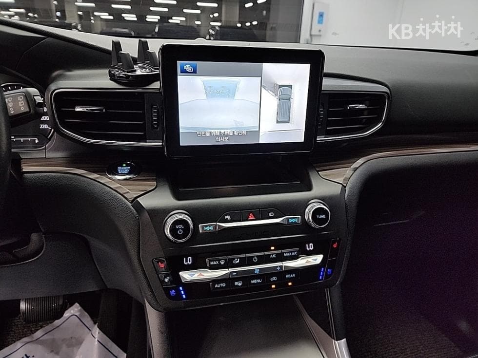 Ford Explorer(6세대)Gasoline Turbo 2.3 AWD Limited - 10