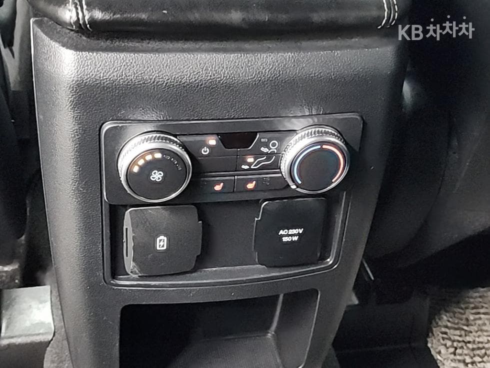 Ford Explorer(6세대)Gasoline Turbo 2.3 AWD Limited - 13
