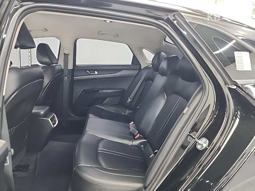 Kia K5 3rd Gen2.0 Gasoline Prestige - 12