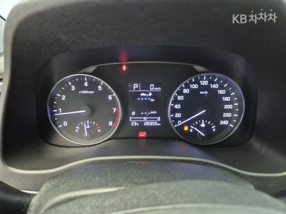 Hyundai Avante (Elantra)AD1.6 GDi Smart - 6