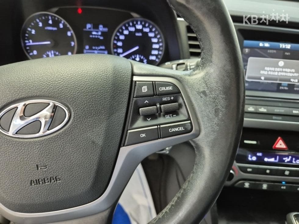 Hyundai Avante (Elantra)AD1.6 GDi Smart - 15