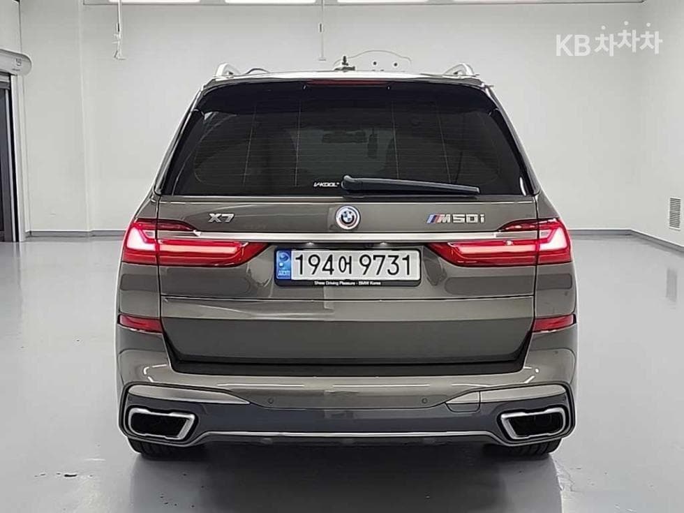 BMW X7(G07)M50i Standard - 3