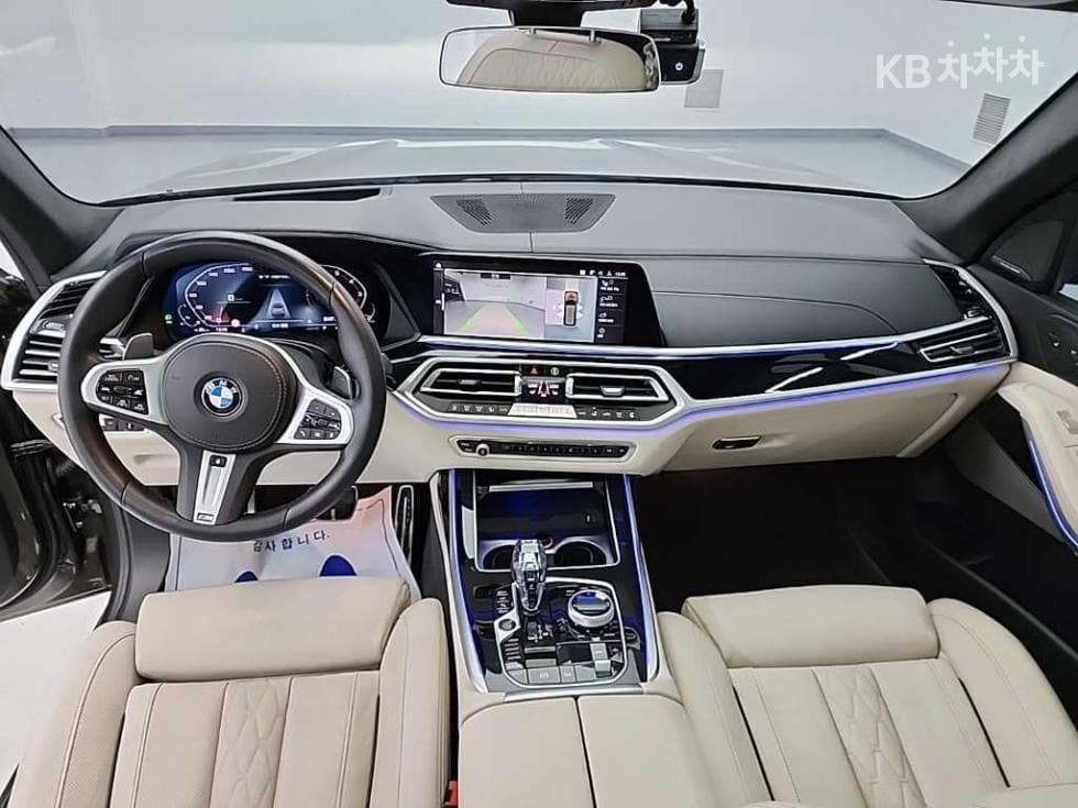 BMW X7(G07)M50i Standard - 7