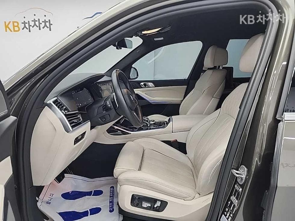 BMW X7(G07)M50i Standard - 11