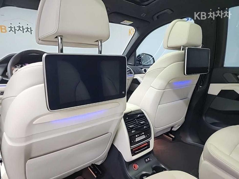 BMW X7(G07)M50i Standard - 14