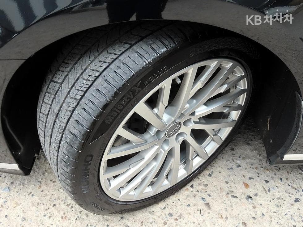 Ауди A8 (D5)55 TFSI Quattro LWB - 20