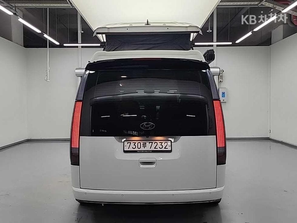Хюндай Staria Lounge 캠퍼Camper 4 2WD Prestige - 3