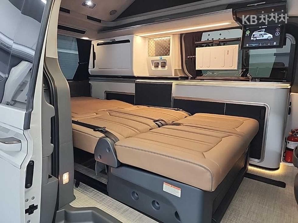Хюндай Staria Lounge 캠퍼Camper 4 2WD Prestige - 12