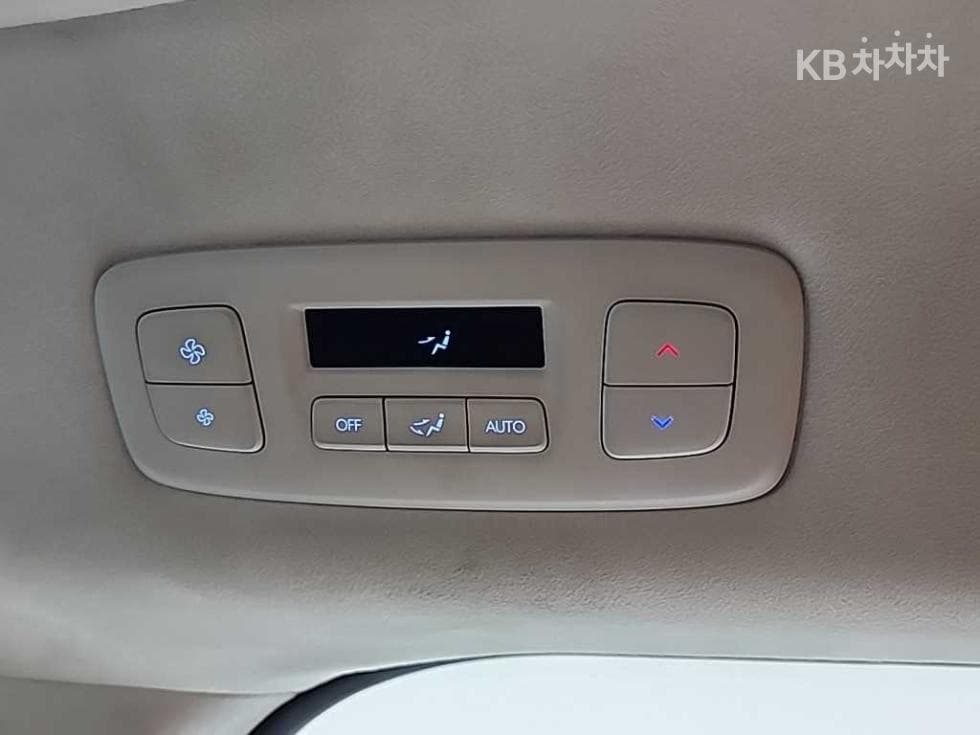 Хюндай Staria Lounge 캠퍼Camper 4 2WD Prestige - 13