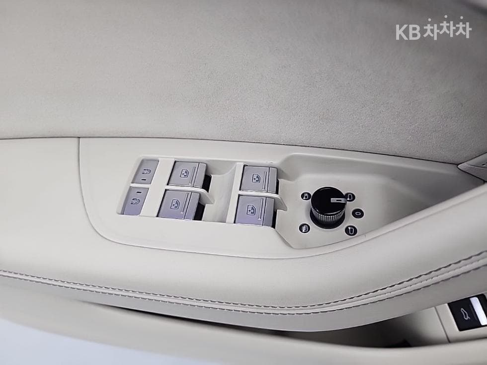 Ауди A7(4K8)50 Турбо Дизел Инжекция Quattro Premium - 17