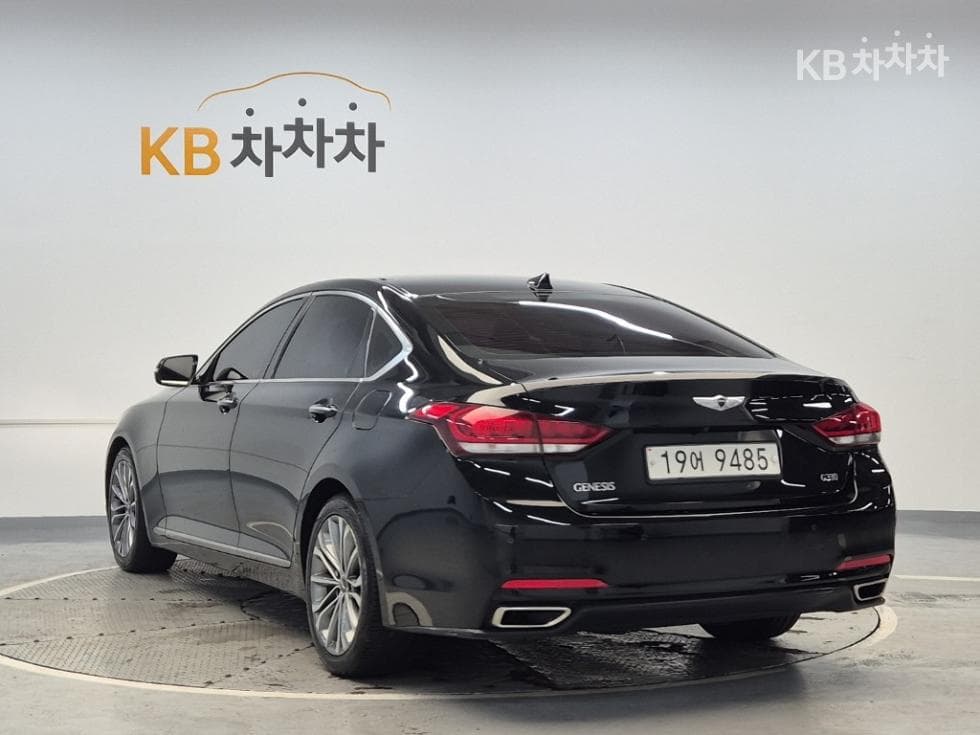 Hyundai GenesisDHG330 Premium - 2