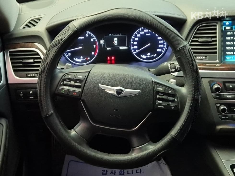Hyundai GenesisDHG330 Premium - 9