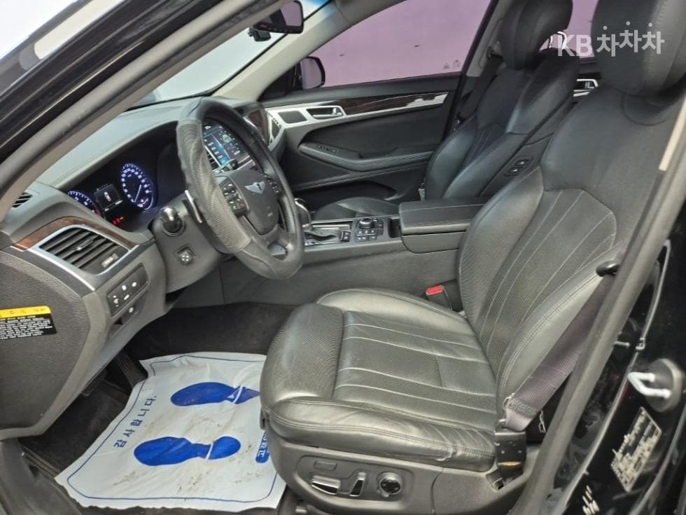 Hyundai GenesisDHG330 Premium - 11