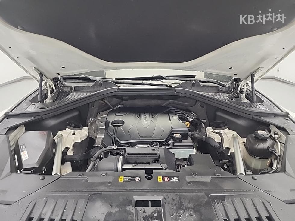 Genesis GV802.5 Turbo Gasoline AWD - 5