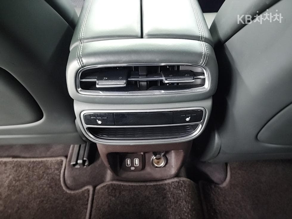 Genesis GV802.5 Turbo Gasoline AWD - 13