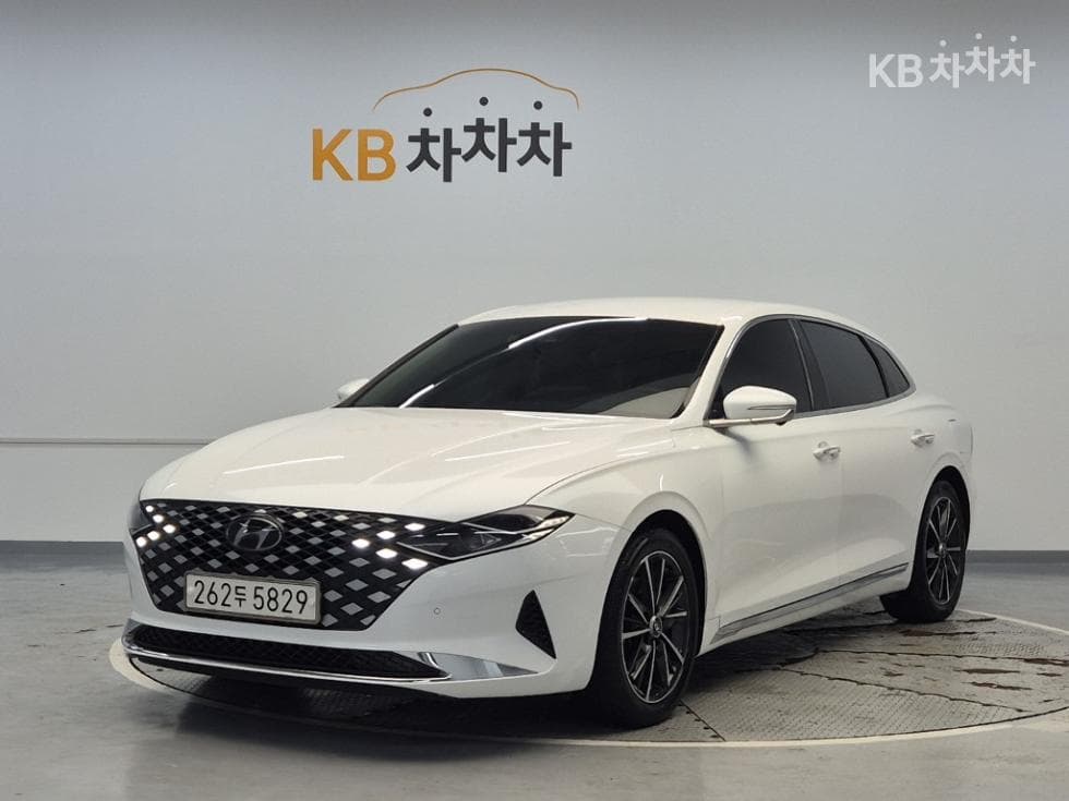 Hyundai The New (facelift) Grandeur (Azera) 2.5 Exclusive - Image 1