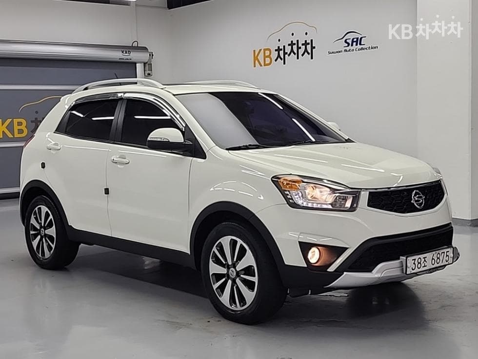 KG Mobility New코란도 C2.0 CVT 2WD High-end Type - 4