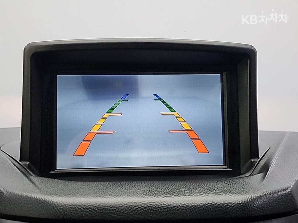 KG Mobility New코란도 C2.0 CVT 2WD High-end Type - 16