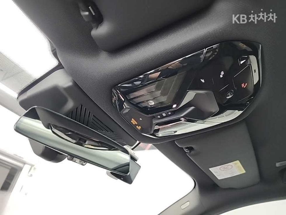BMW New5 Series(G60)520i M Sport - 18
