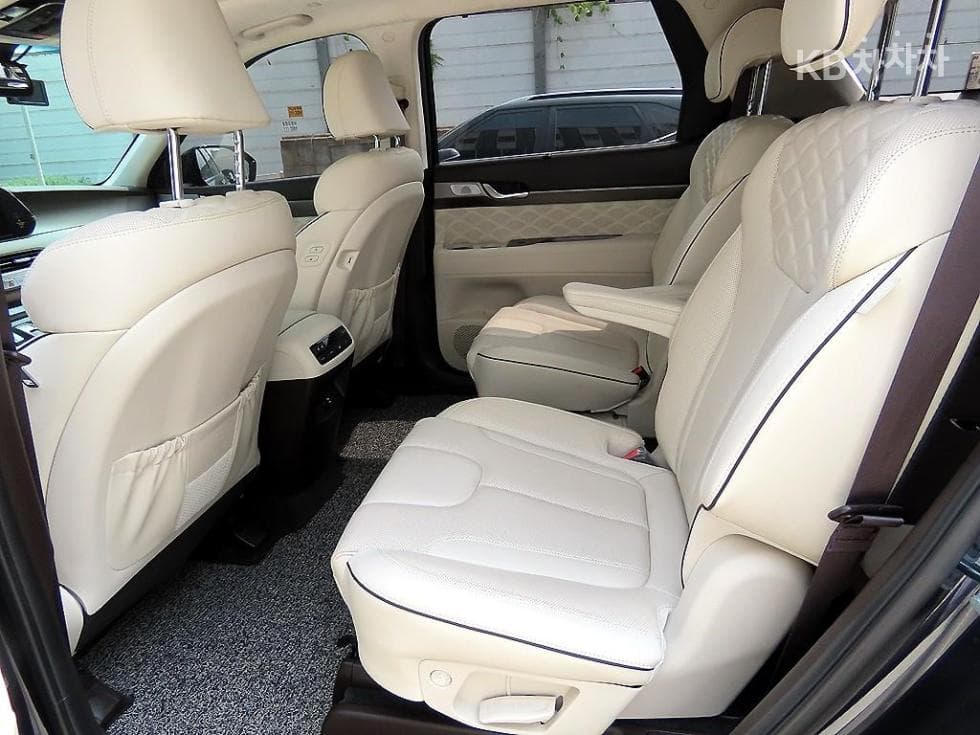Hyundai Palisade3.8 Gasoline 7-seater (Limousine) AWD Calligraphy - 6