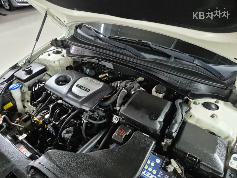 Киа K5 Второ поколение1.6 Турбо Бензин SX Noblesse - 20