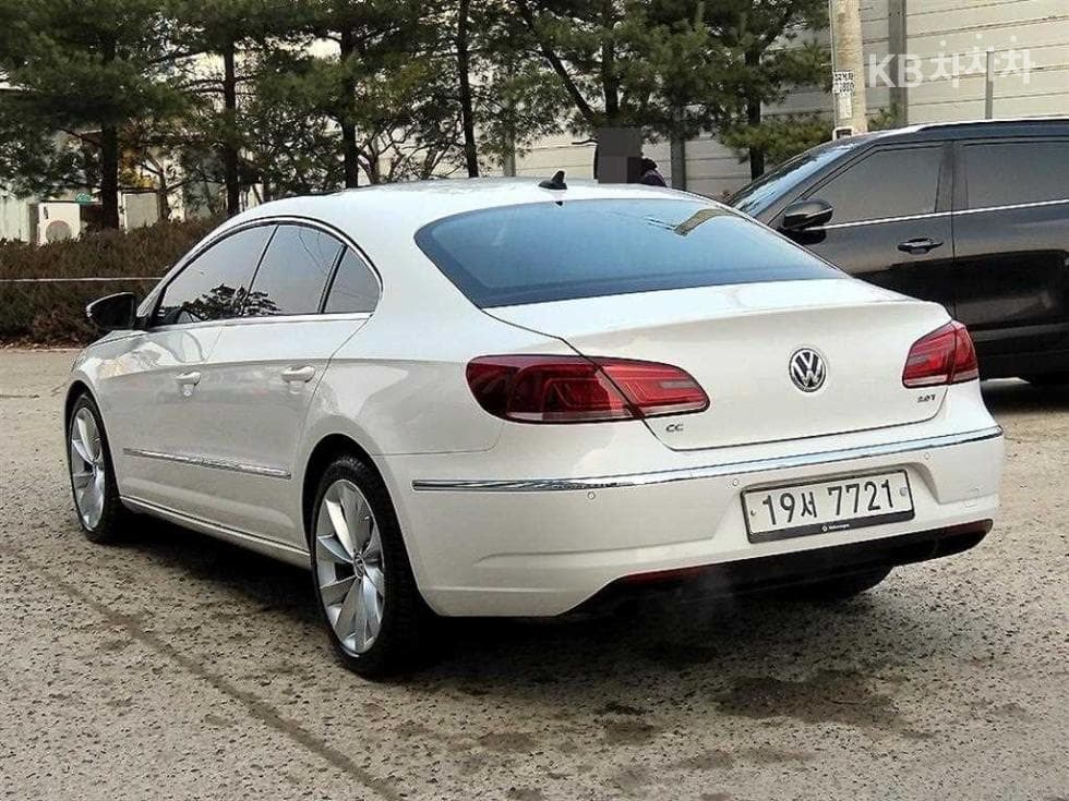 Volkswagen New CC2.0 Turbocharged Stratified Injection (VW) - 3