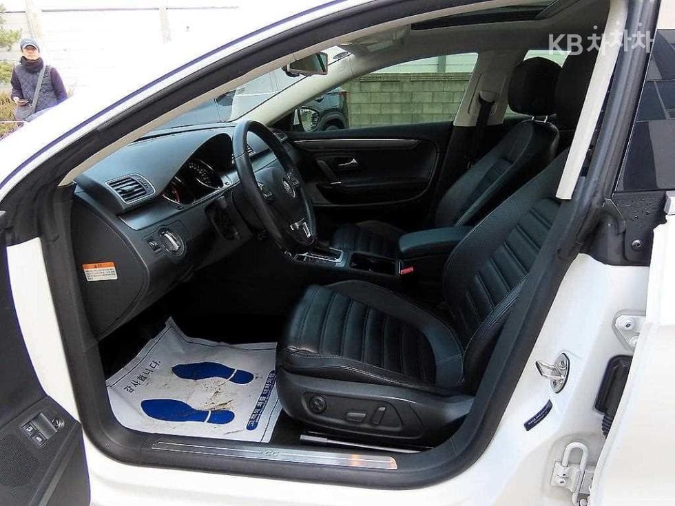 Volkswagen New CC2.0 Turbocharged Stratified Injection (VW) - 5