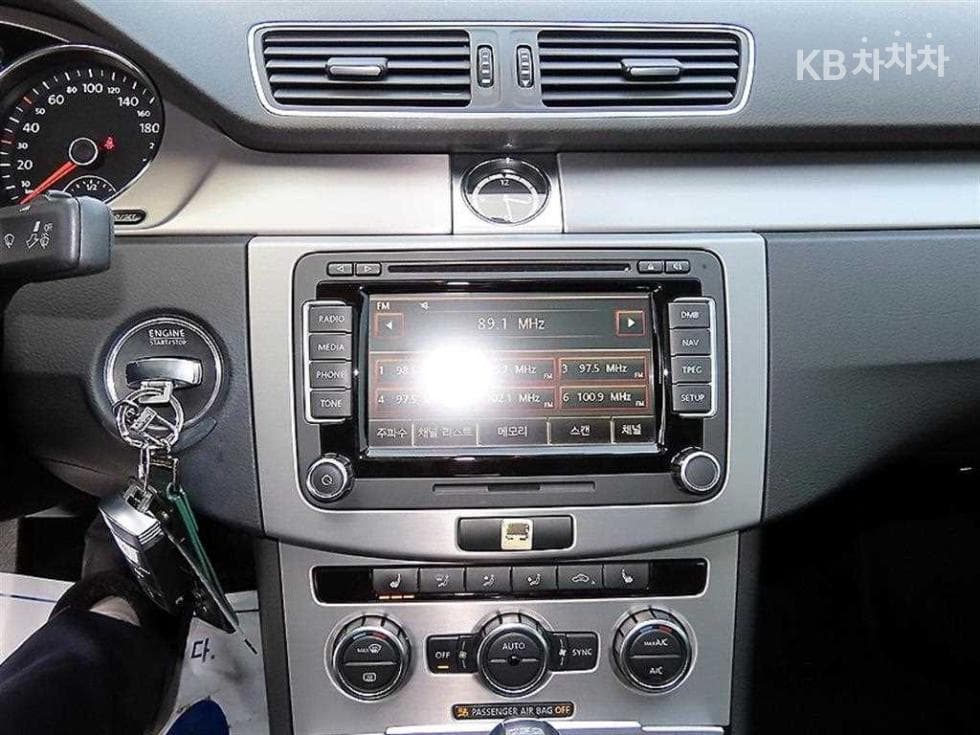 Volkswagen New CC2.0 Turbocharged Stratified Injection (VW) - 12