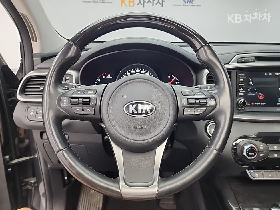 Kia All NewSorentoDiesel 2.0 2WD Noblesse Special (special feature/edition) - 9